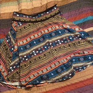 High Waisted pattern skirt